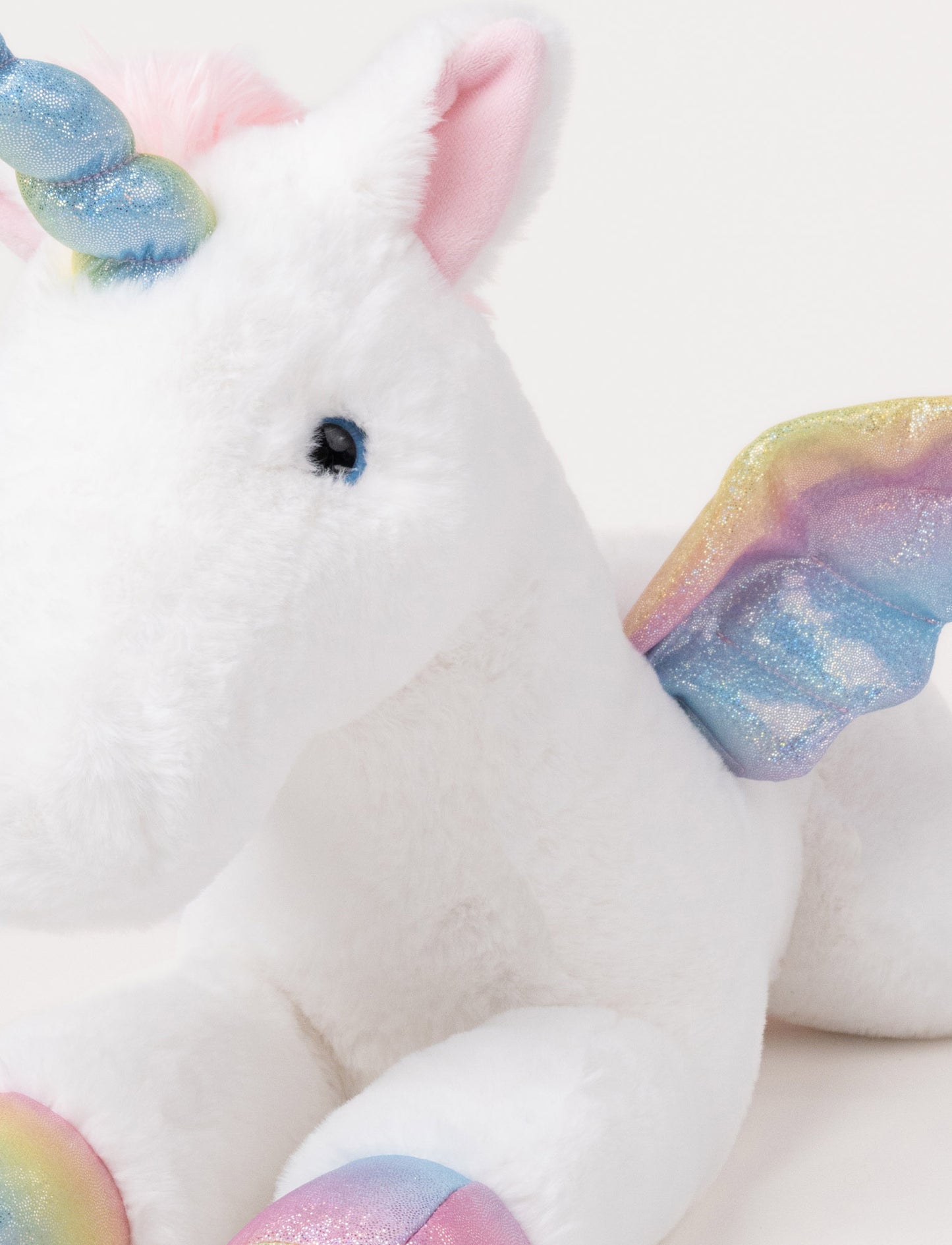 Lying Unicorn, Rainbow-colored