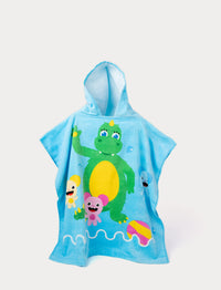 Bolibompa beach poncho with a green dragon and colorful characters in the water