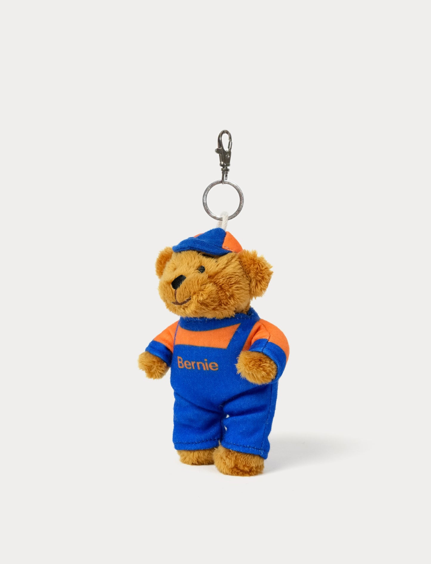Lollo & Bernie, Bernie Bagtag