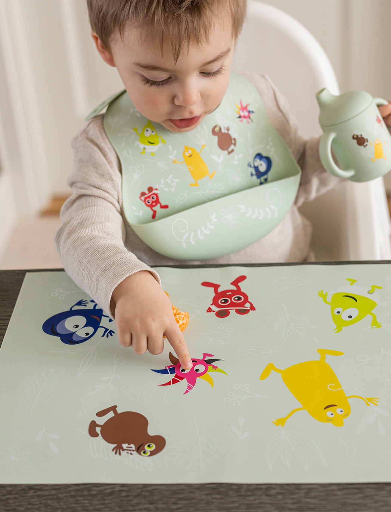Babblarna, Silicone Bib, In Nature