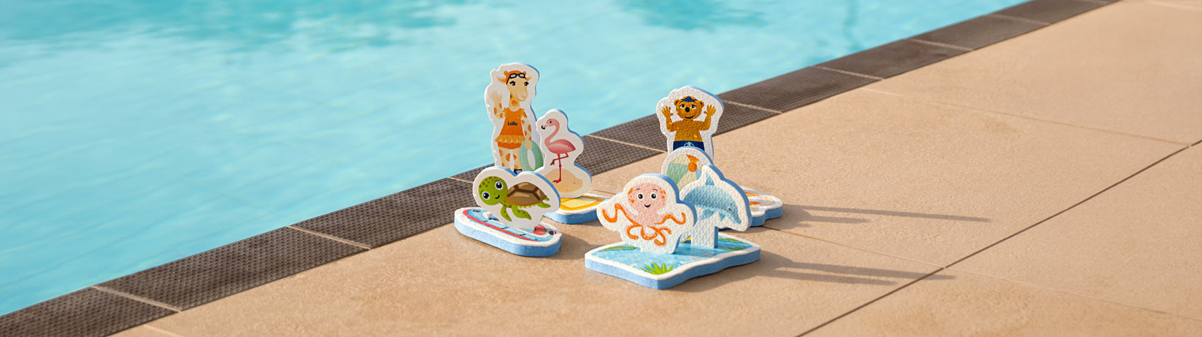  Image of files/14047_PoolPalmtrees_LOW_b4a5ab44-c639-49f0-8812-3db0b65d3d51.jpg