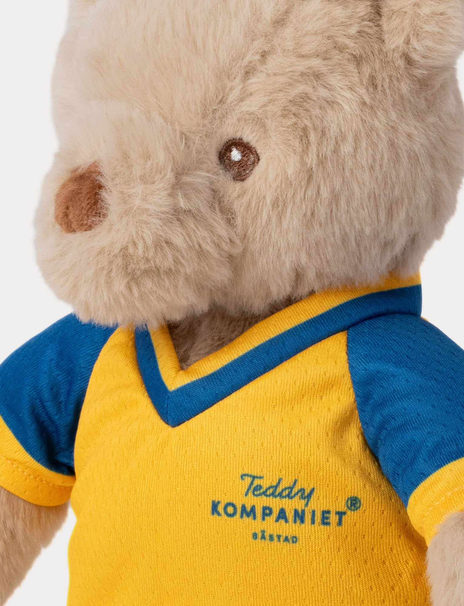  Image of Sven med Fotbollströja