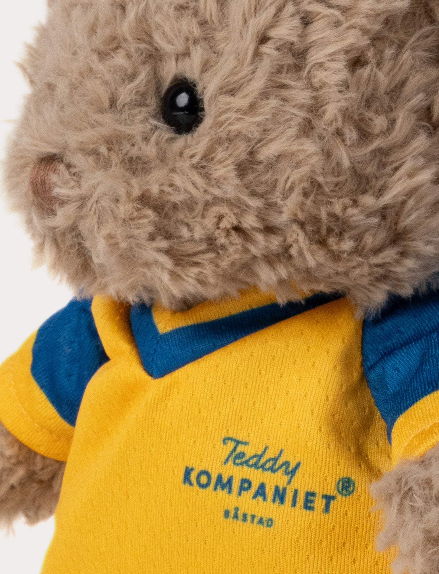  Image of Retro Pals, Nalle med Fotbollströja