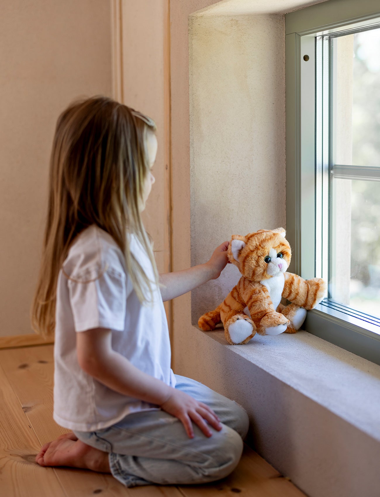 Mimmi the Cat – Soft & Playful Companion! – Teddykompaniet
