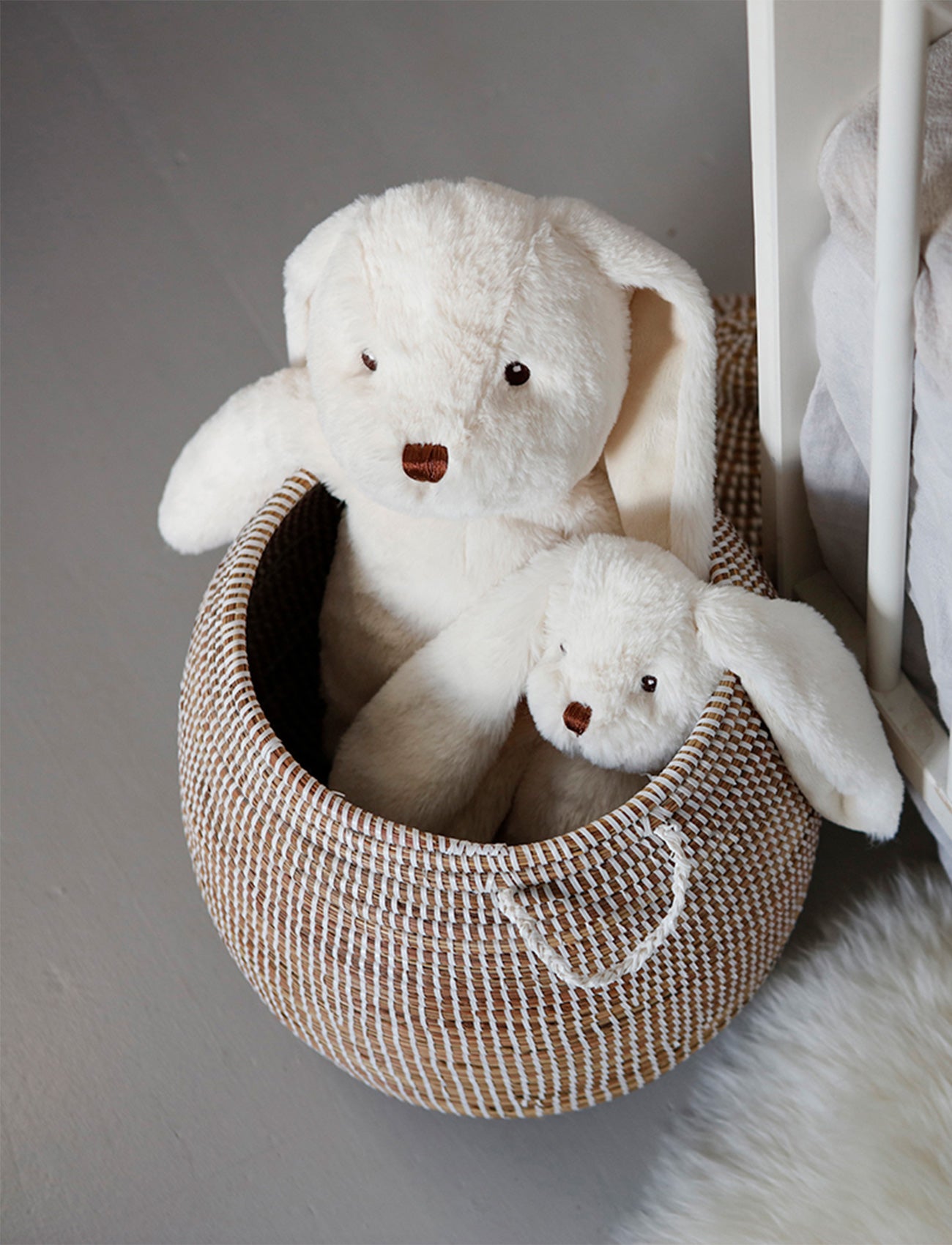 Svea, Bunny, Big