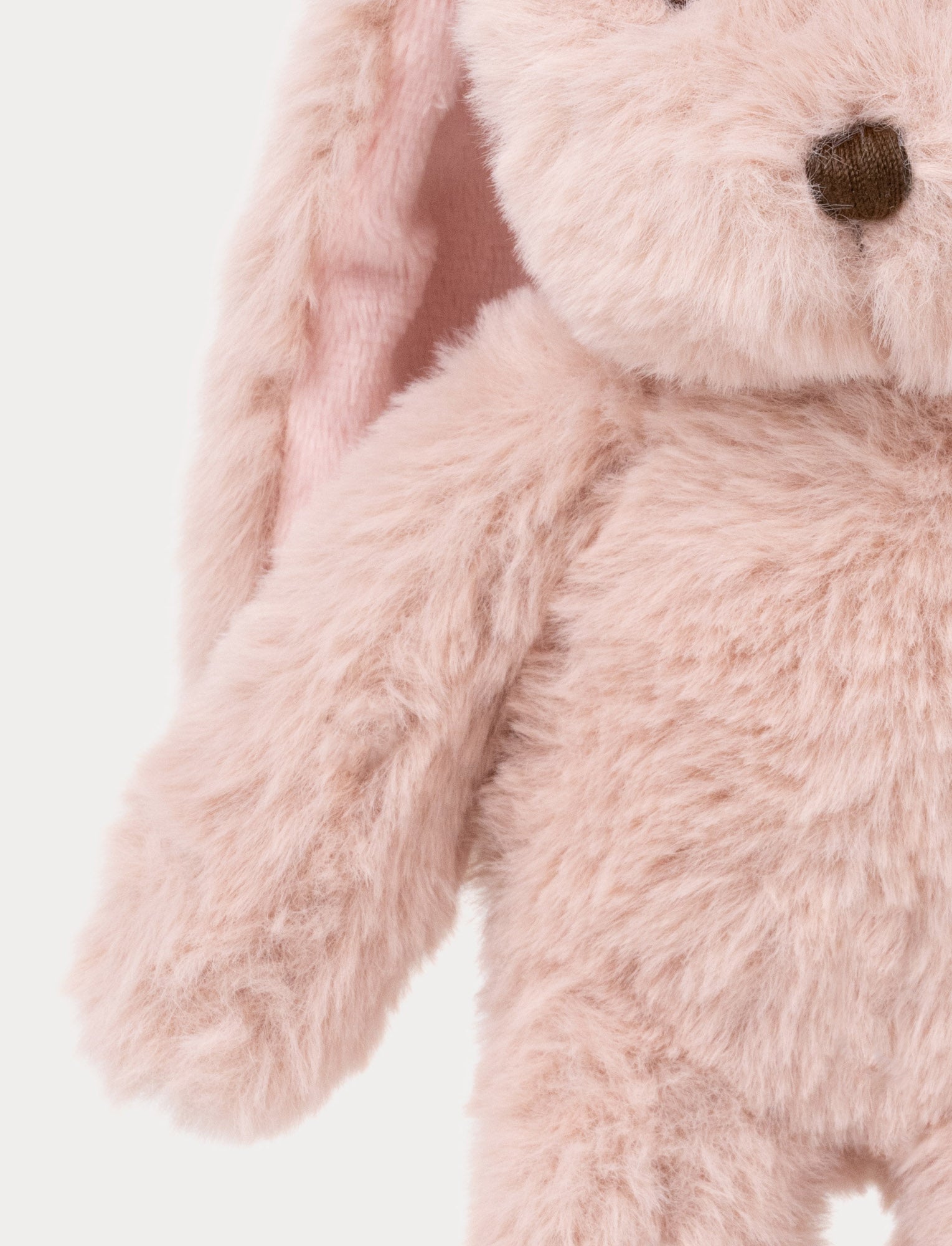 Svea Mini – A Soft and Sustainable Bunny in Dusty Pink