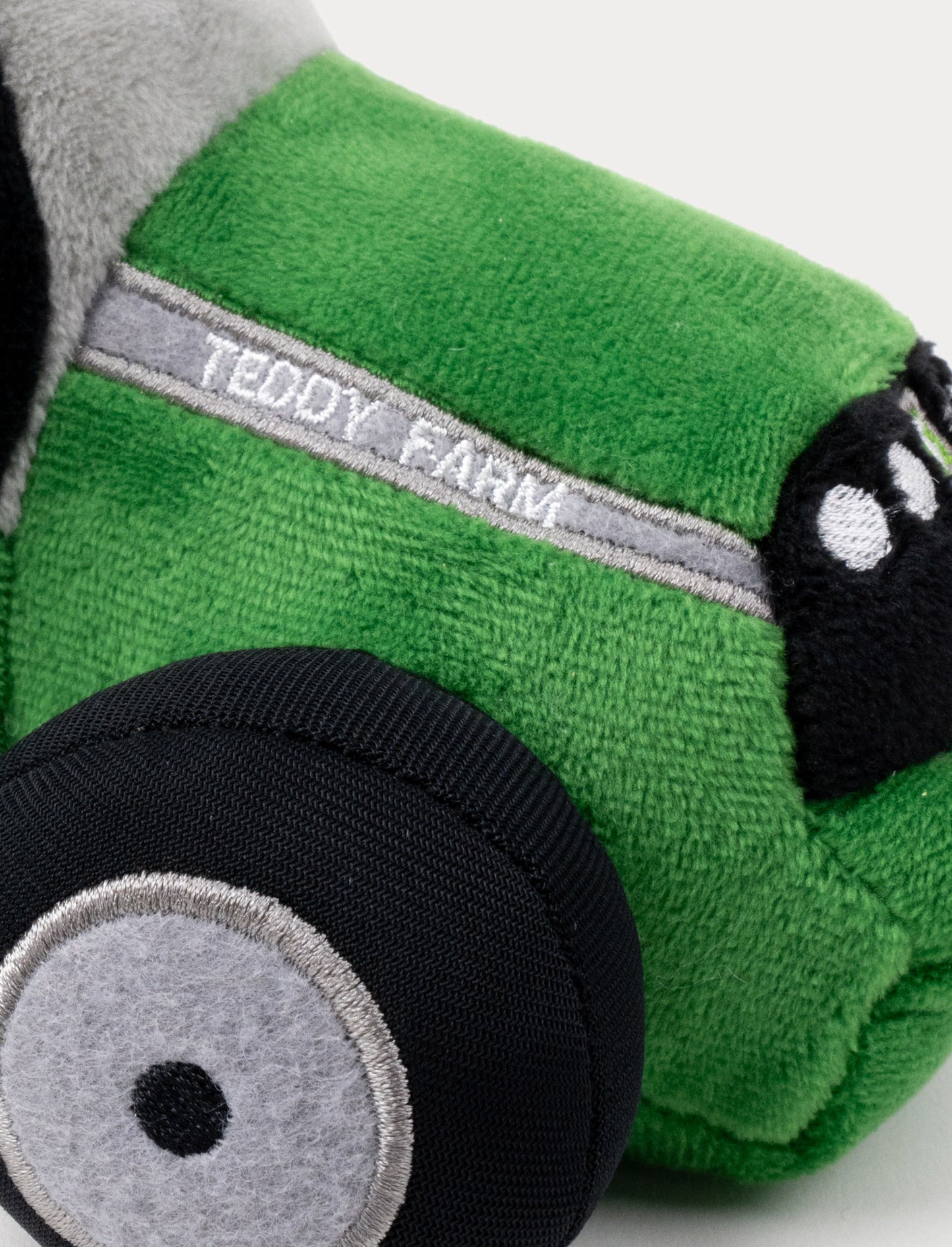 Teddy Farm, Traktor
