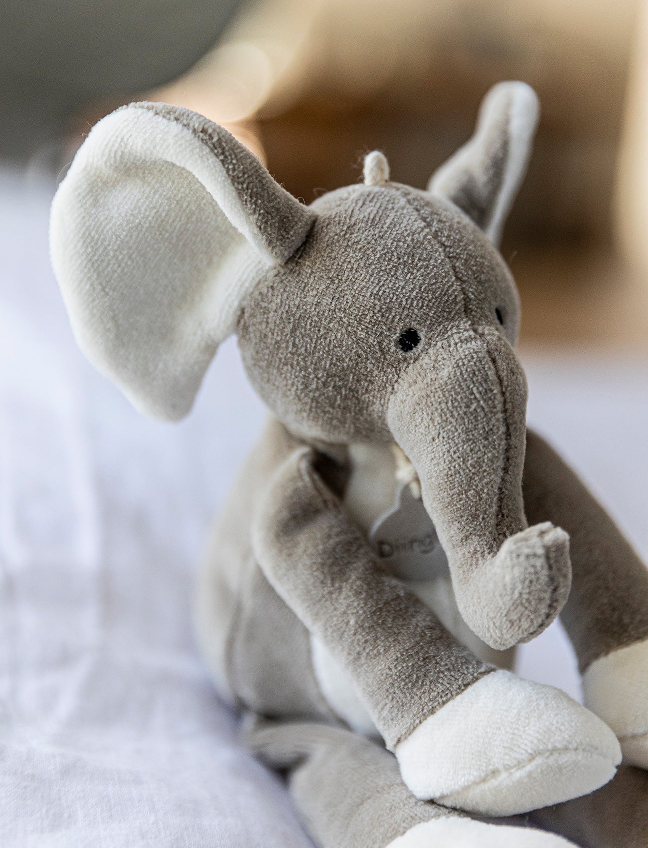 Diinglisar Organic, Elefant