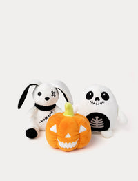 Soft plush toys with glow-in-the-dark effect. Hallioween design.