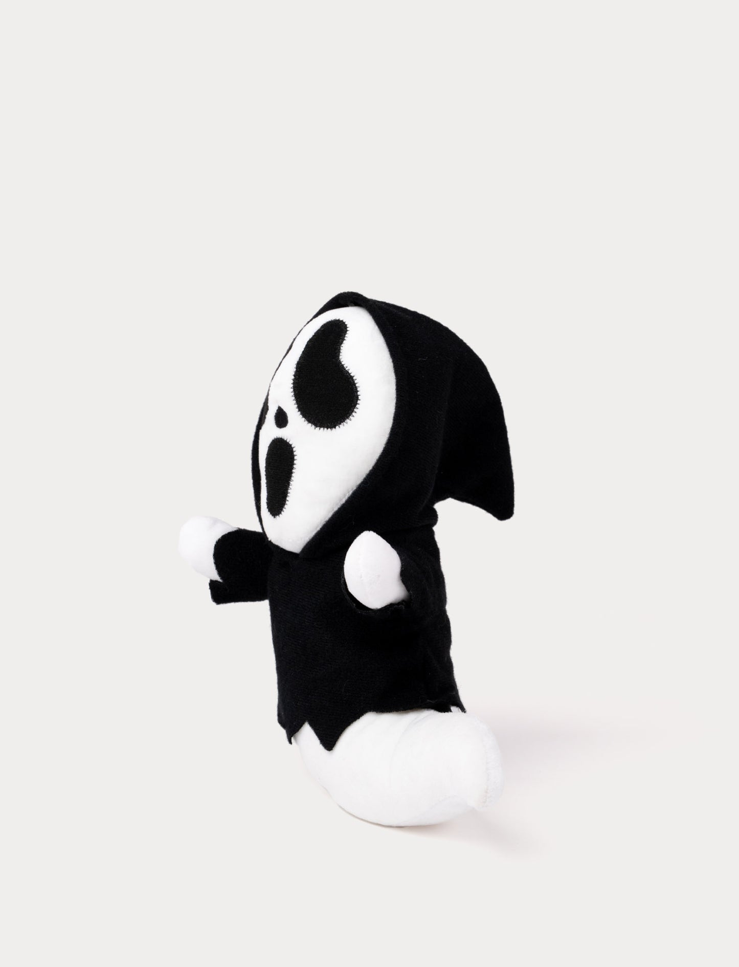 Glow-in-the-Dark, Ghost