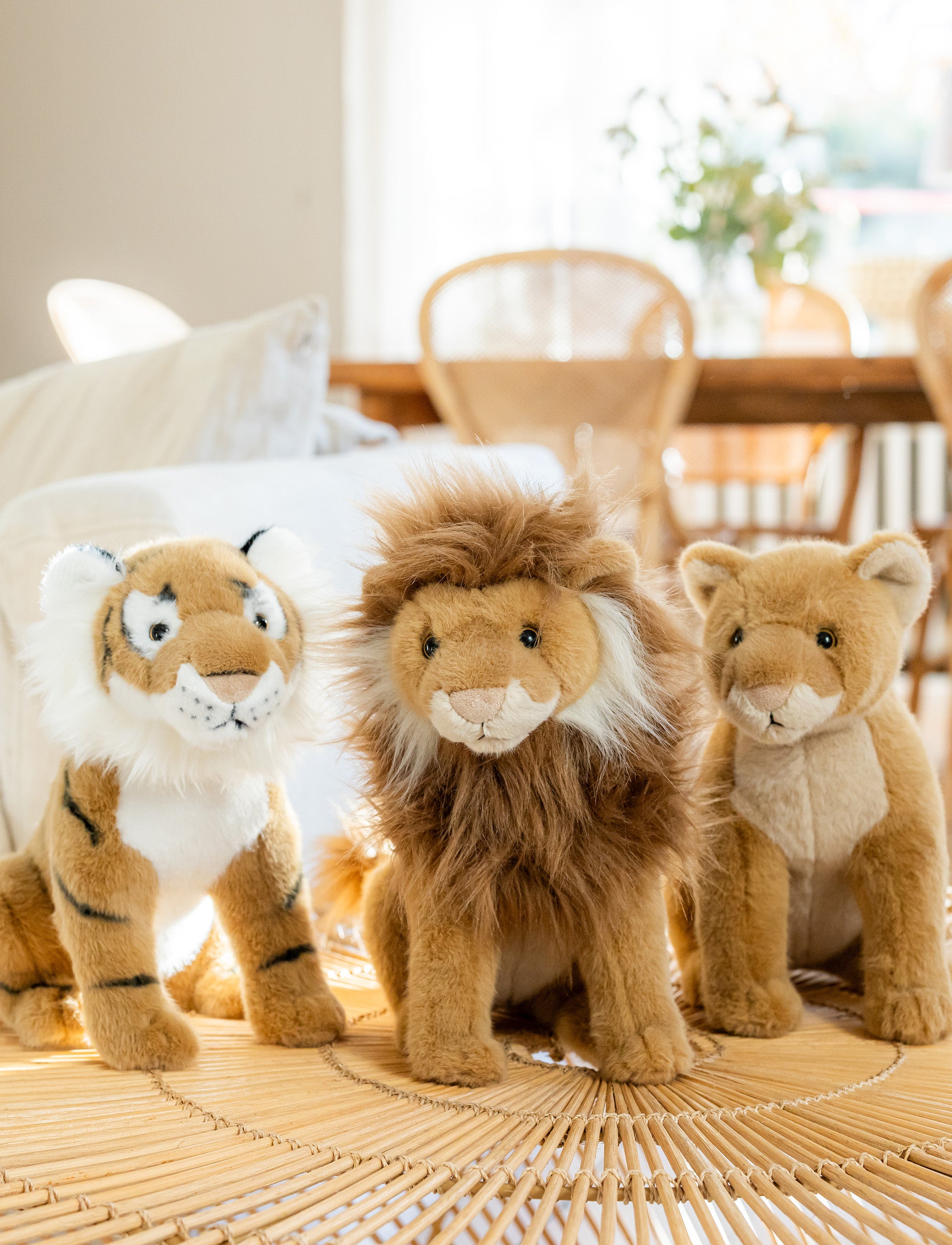  Image of Lifelike Tiger