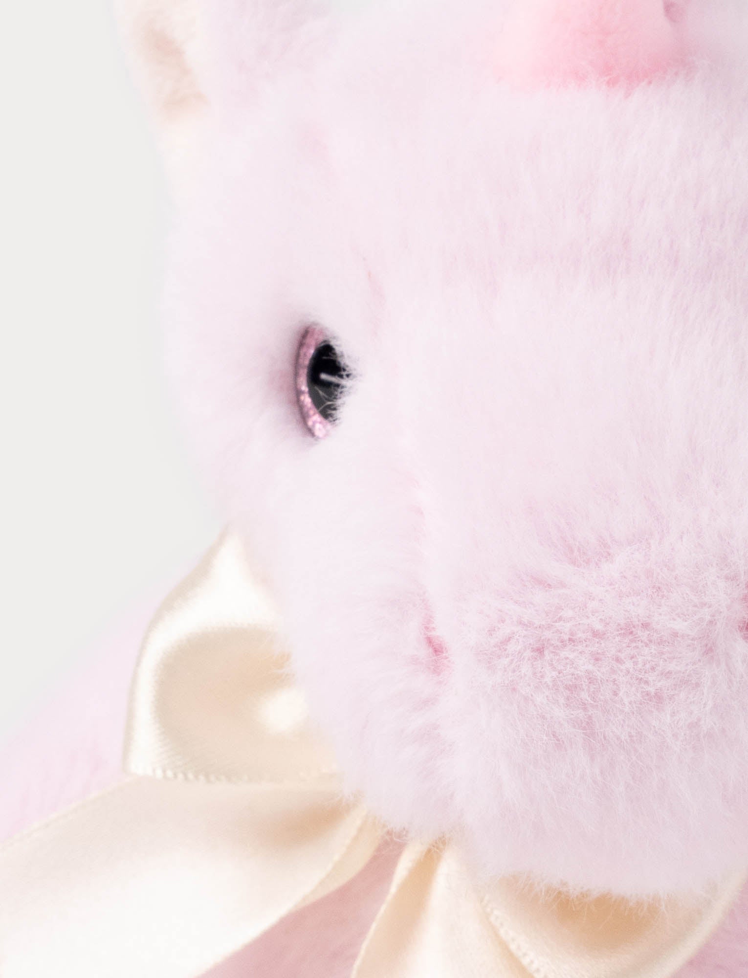  Image of Unicorn with Bow