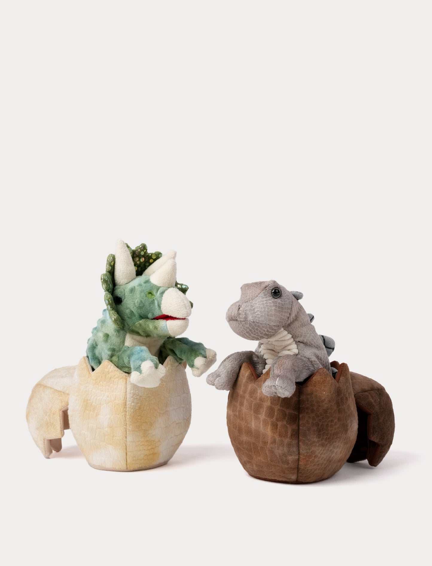 Handdocka, Stegosaurus i ägg